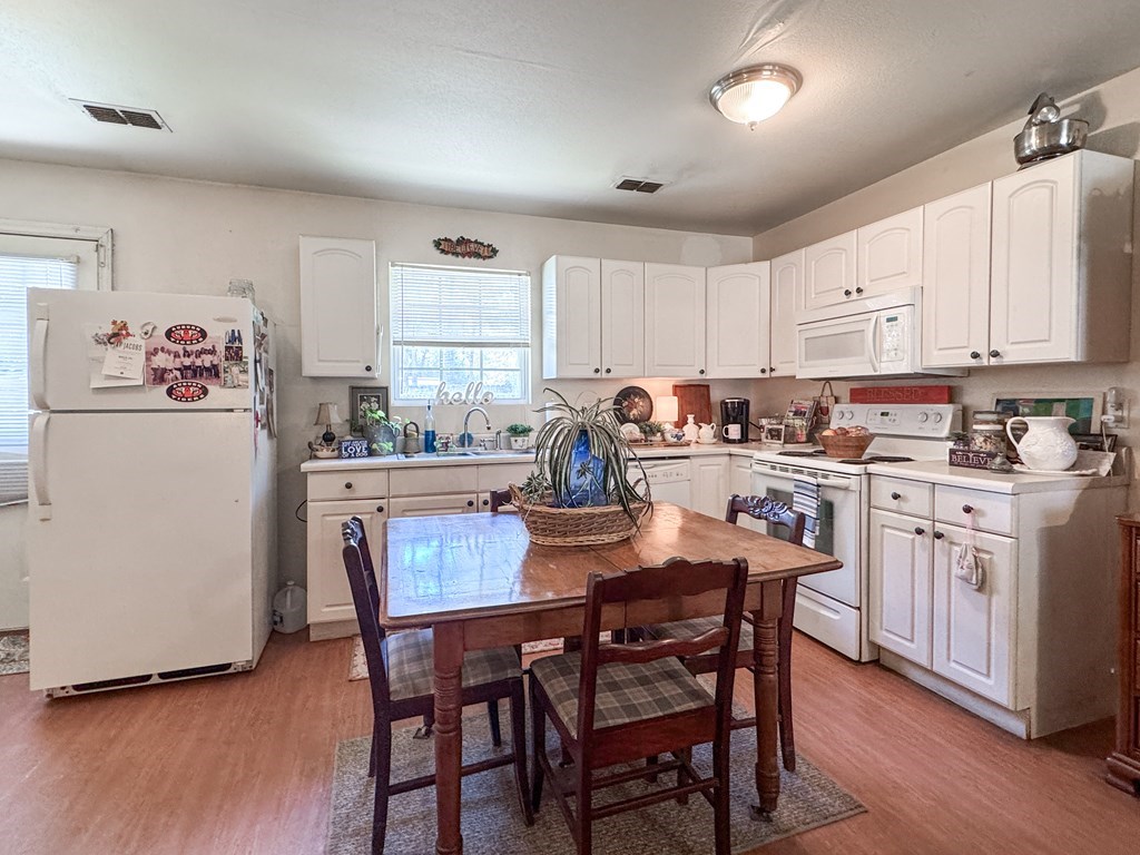 318 Earl King St, 32320