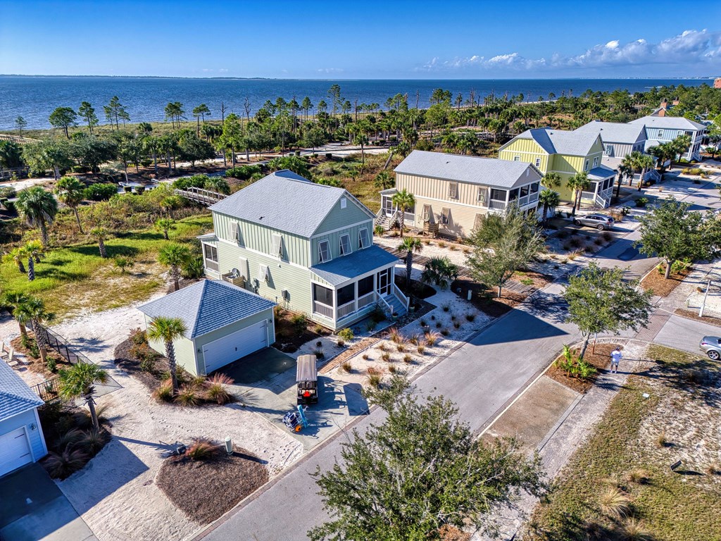 411 Front St, Port St. Joe 32456