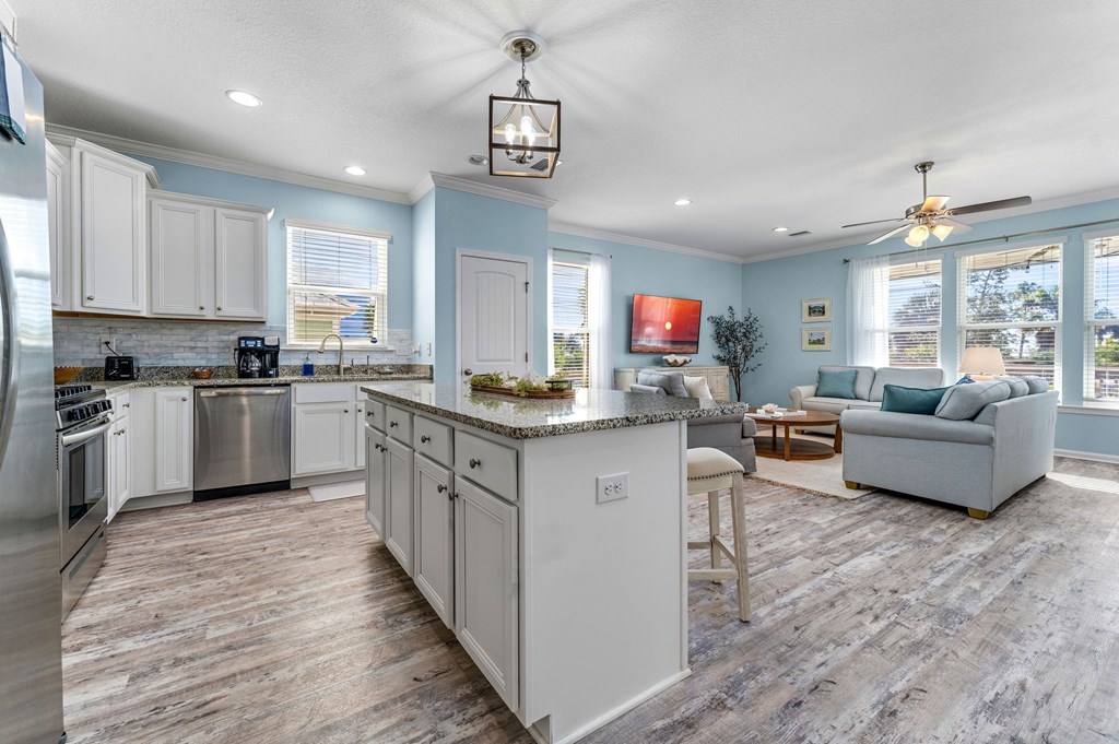 411 Front St, Port St. Joe 32456