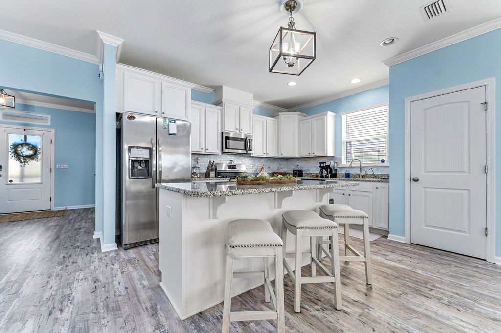 411 Front St, Port St. Joe 32456