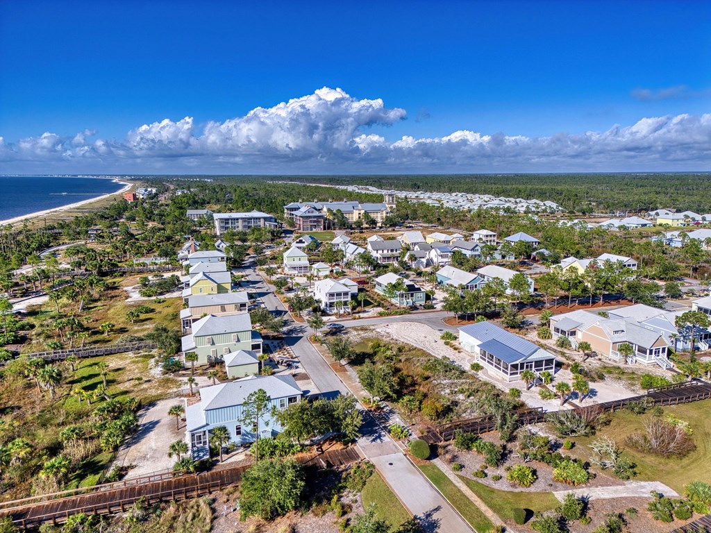 411 Front St, Port St. Joe 32456