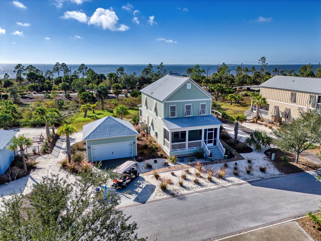 411 Front St, Port St. Joe 32456