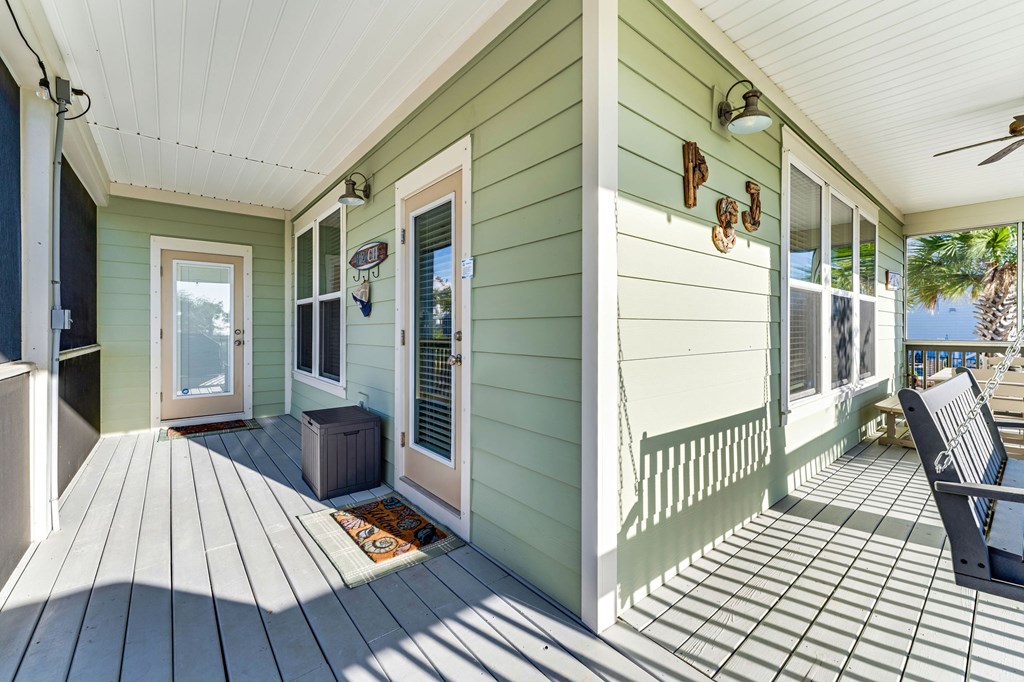 411 Front St, Port St. Joe 32456