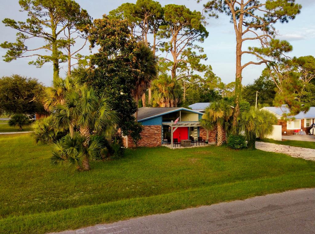 2001 Palm Blvd, Port St. Joe 32456