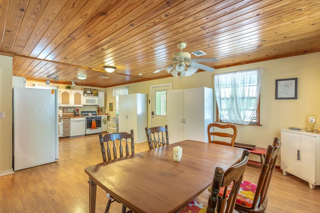 1306 Owens Ave, 32322