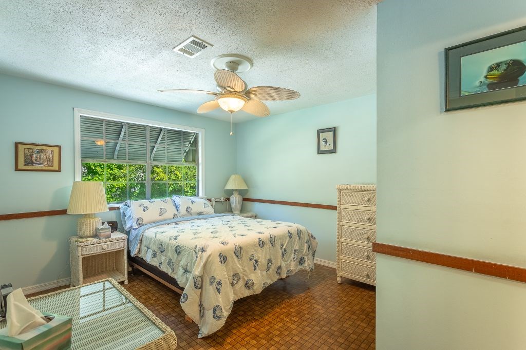 1306 Owens Ave, 32322
