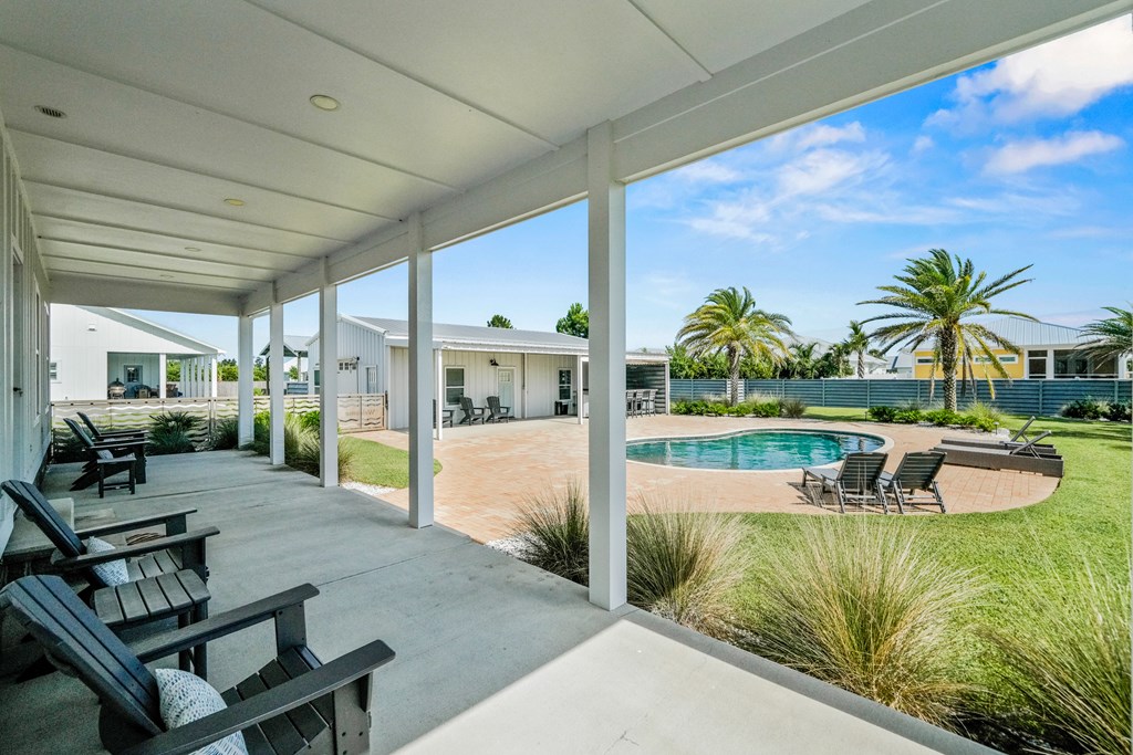 311 Bailey Ln, 32456