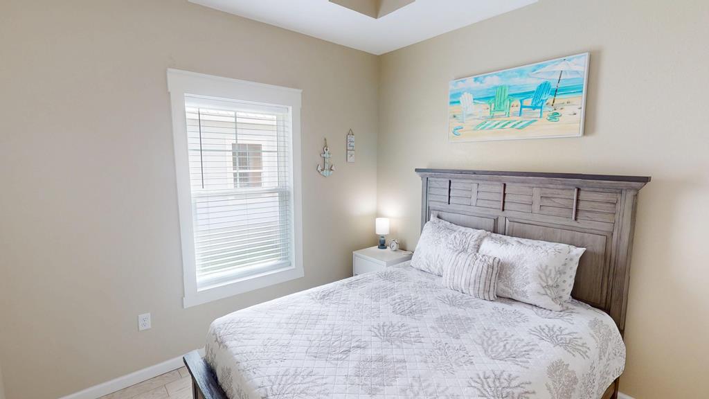 111 Ocean View Dr, 32456