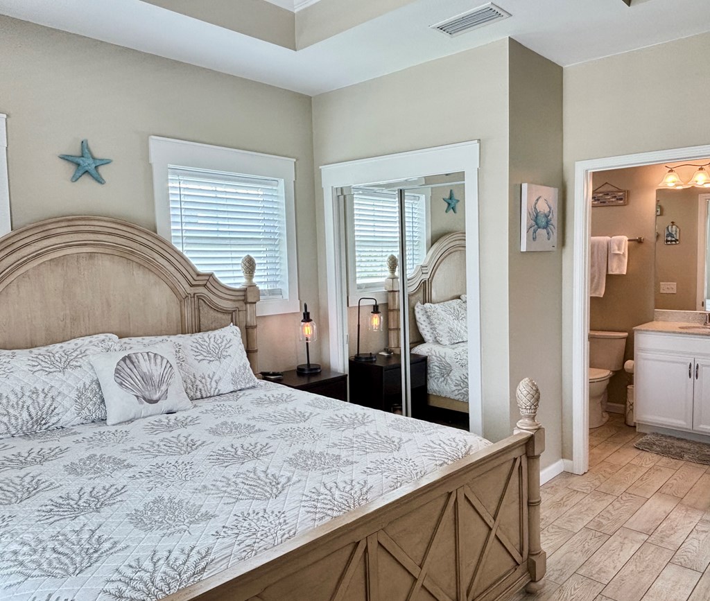 111 Ocean View Dr, 32456