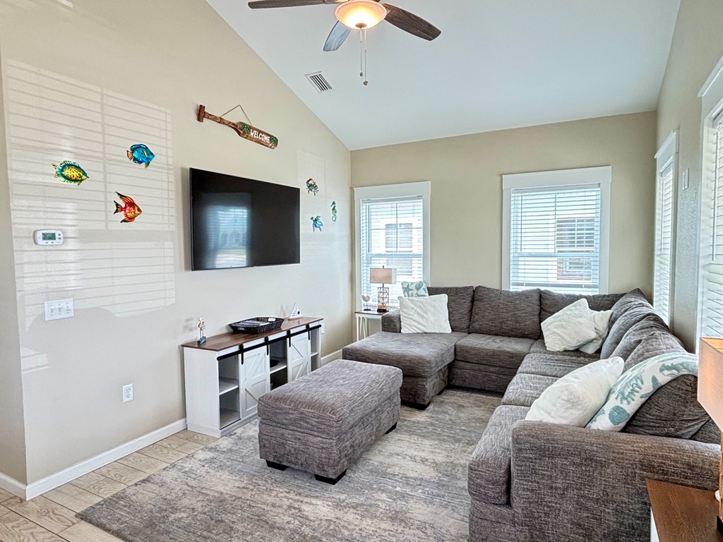 111 Ocean View Dr, 32456