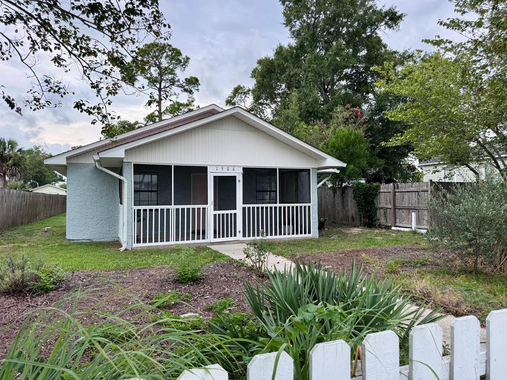 1506 Long Ave, Port St. Joe 32456