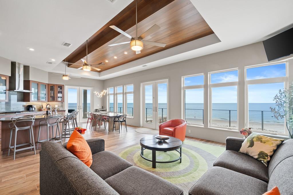 151 Sapodilla Ln, 32456