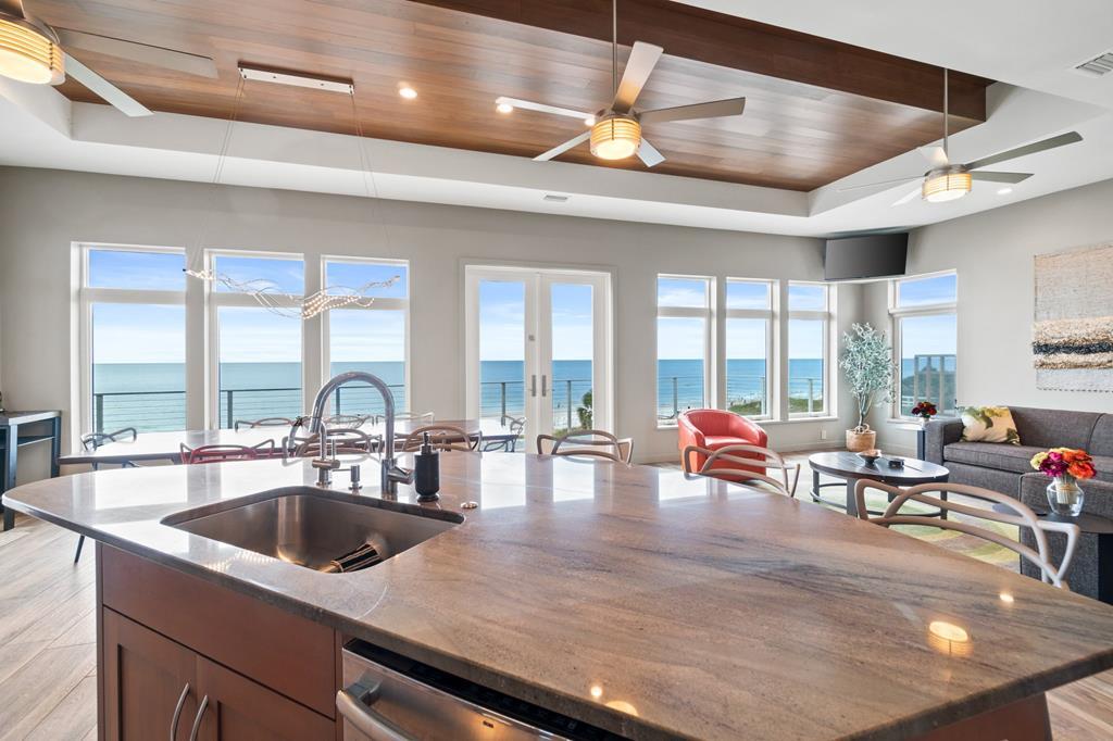 151 Sapodilla Ln, 32456