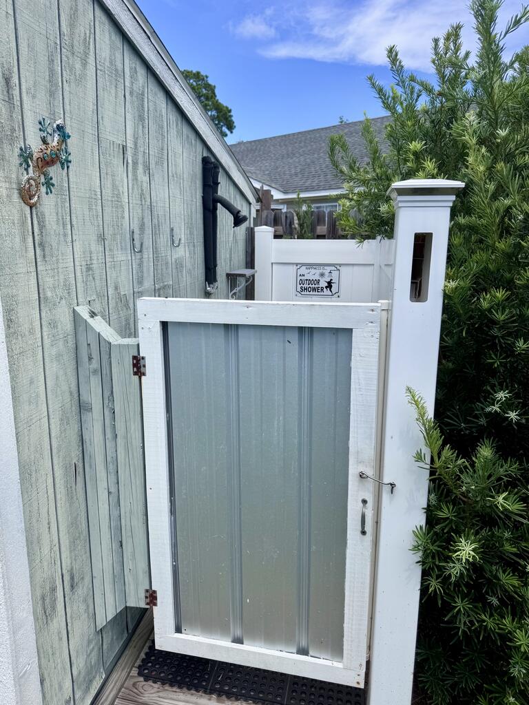 466 Santa Anna St, Port St. Joe 32456