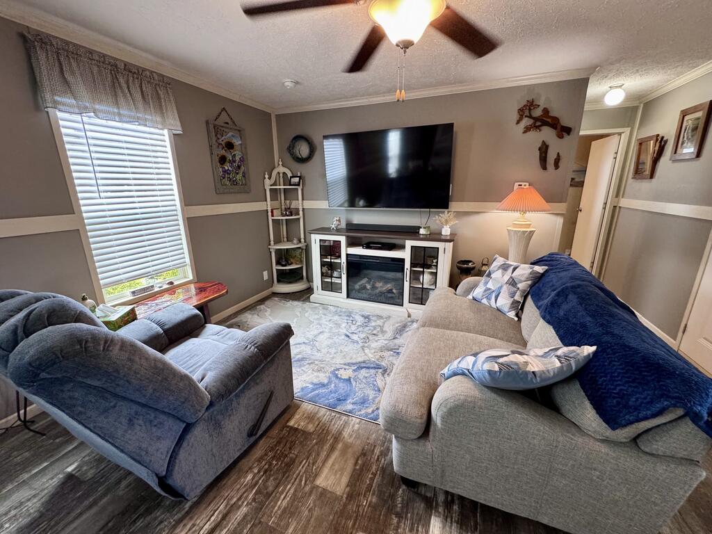 466 Santa Anna St, Port St. Joe 32456