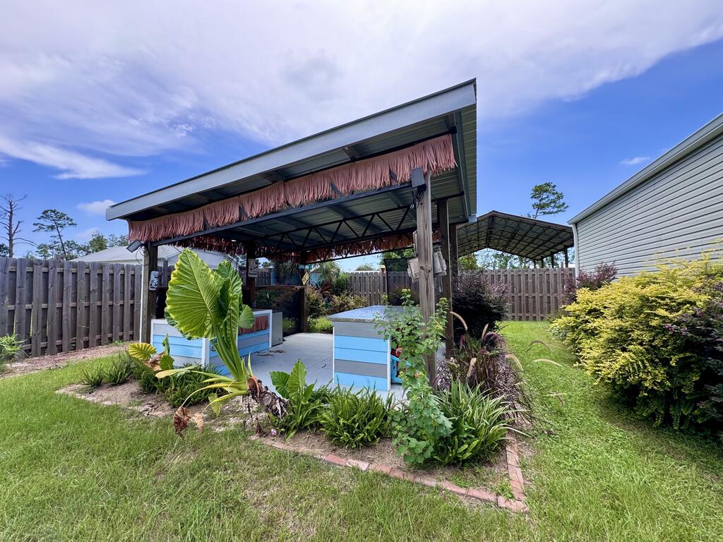 466 Santa Anna St, Port St. Joe 32456