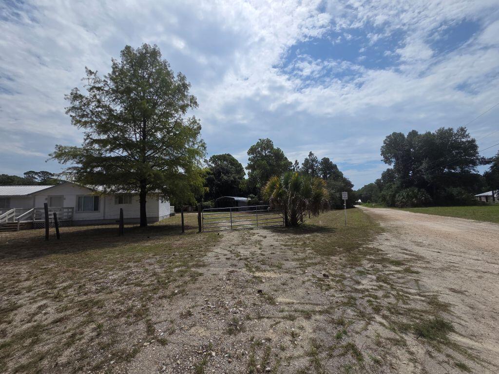 2648-64 Oak St, 32322