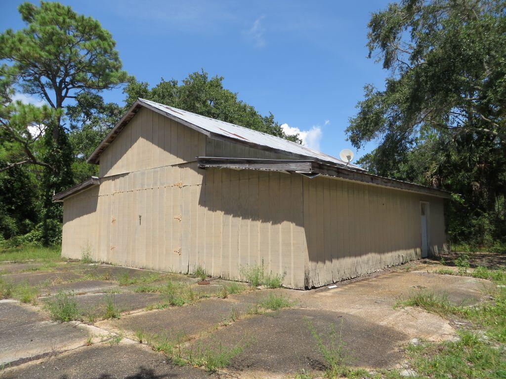 2648-64 Oak St, 32322