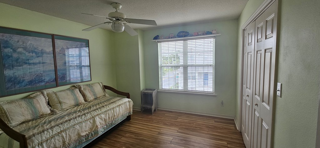 401 St James Ave # 11, 32322 Unit: 11