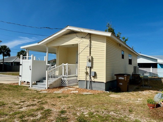 135 Gulf St, Port St. Joe 32456