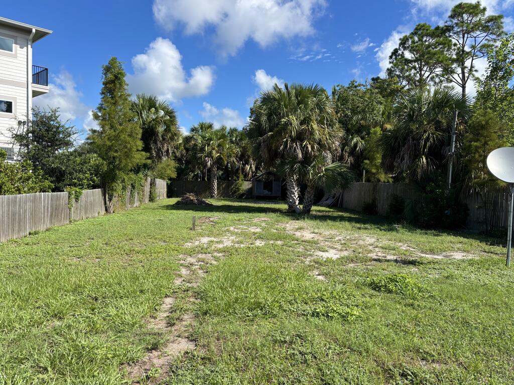143 Marlin St, Port St. Joe 32456