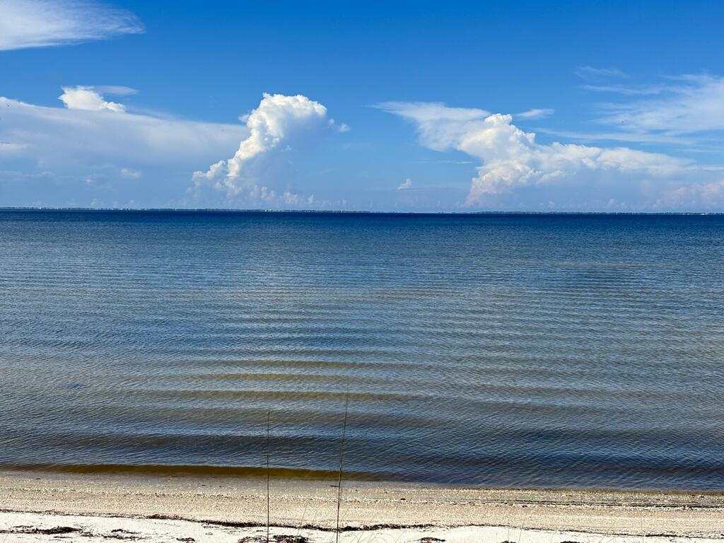 143 Marlin St, Port St. Joe 32456