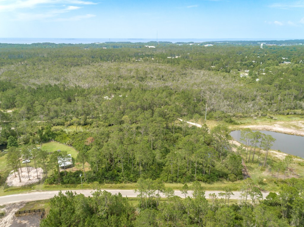 178 Baywood Dr, 32322