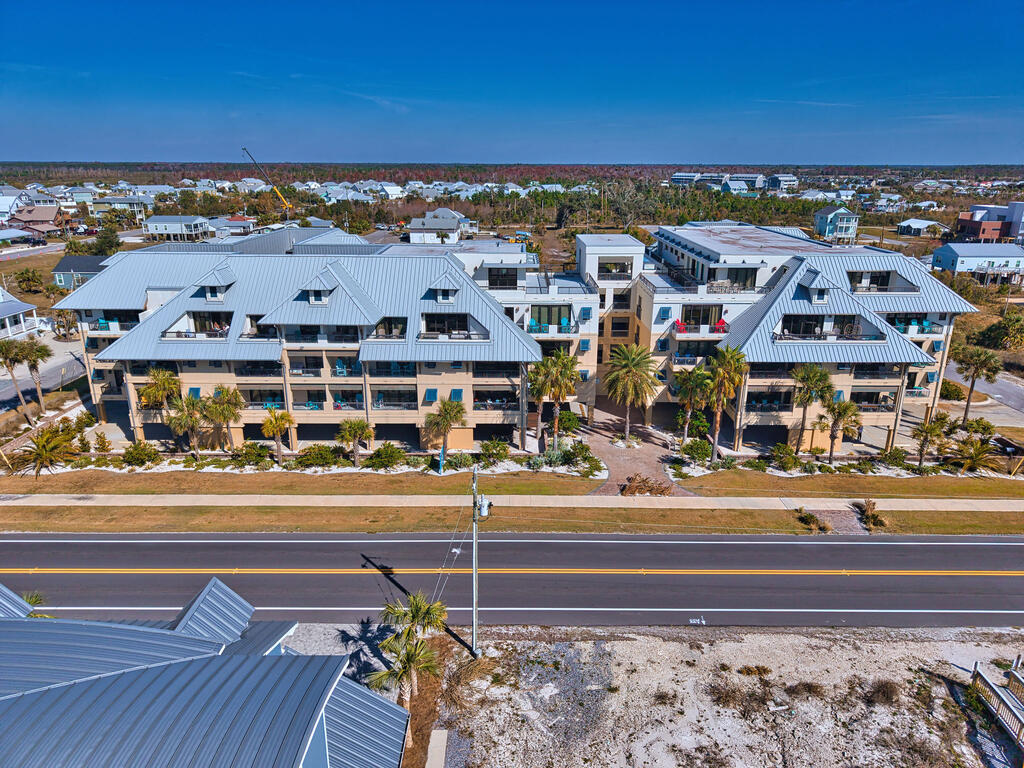 1302 Hwy 98 # 2q, 32456 Unit: 2q