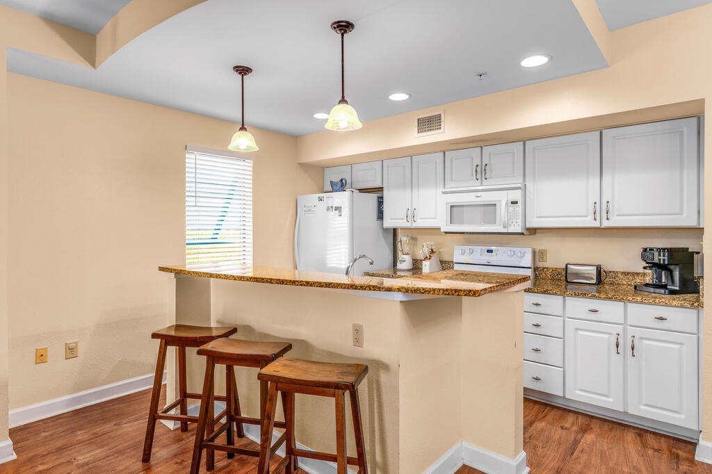 1302 Hwy 98 # 2q, 32456 Unit: 2q