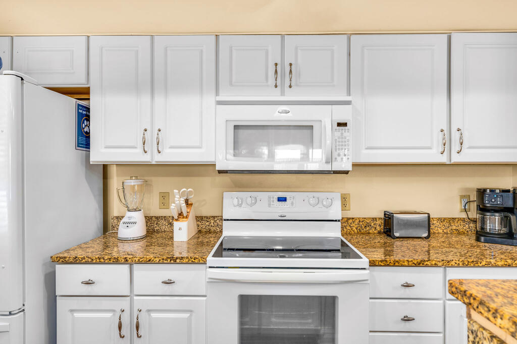 1302 Hwy 98 # 2q, 32456 Unit: 2q