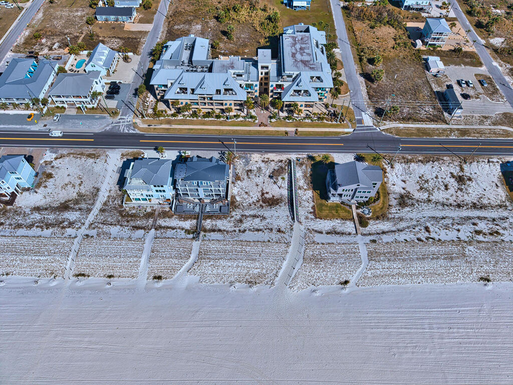 1302 Hwy 98 # 2q, 32456 Unit: 2q