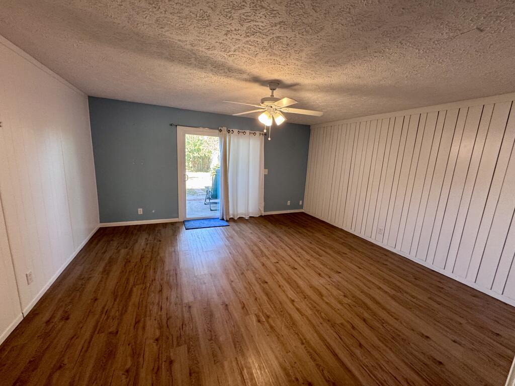 634 Gulf Aire Dr, Port St. Joe 32456
