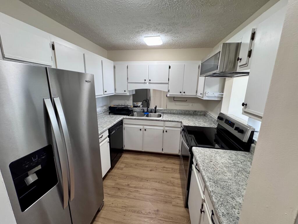 634 Gulf Aire Dr, Port St. Joe 32456