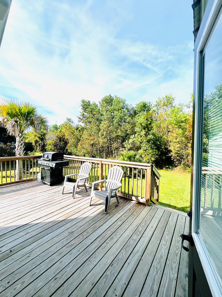 246 Lalla Ln, 32456