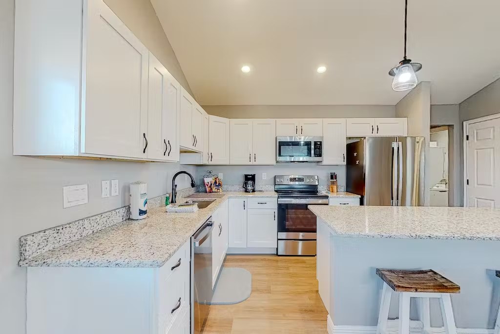 246 Lalla Ln, 32456