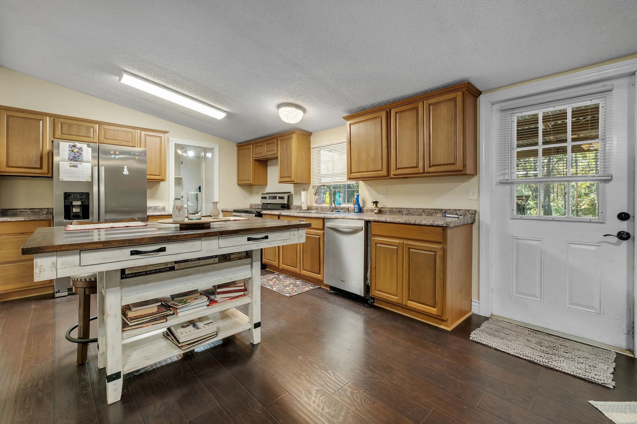 2503 Rabon Road