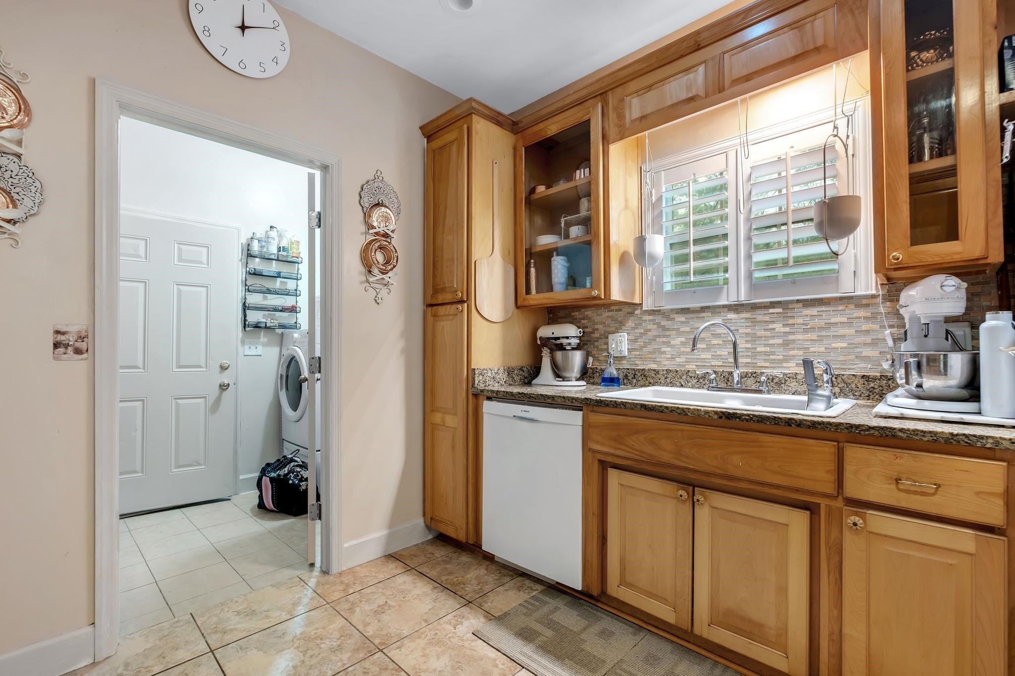 2106 Bloxham Cutoff Road