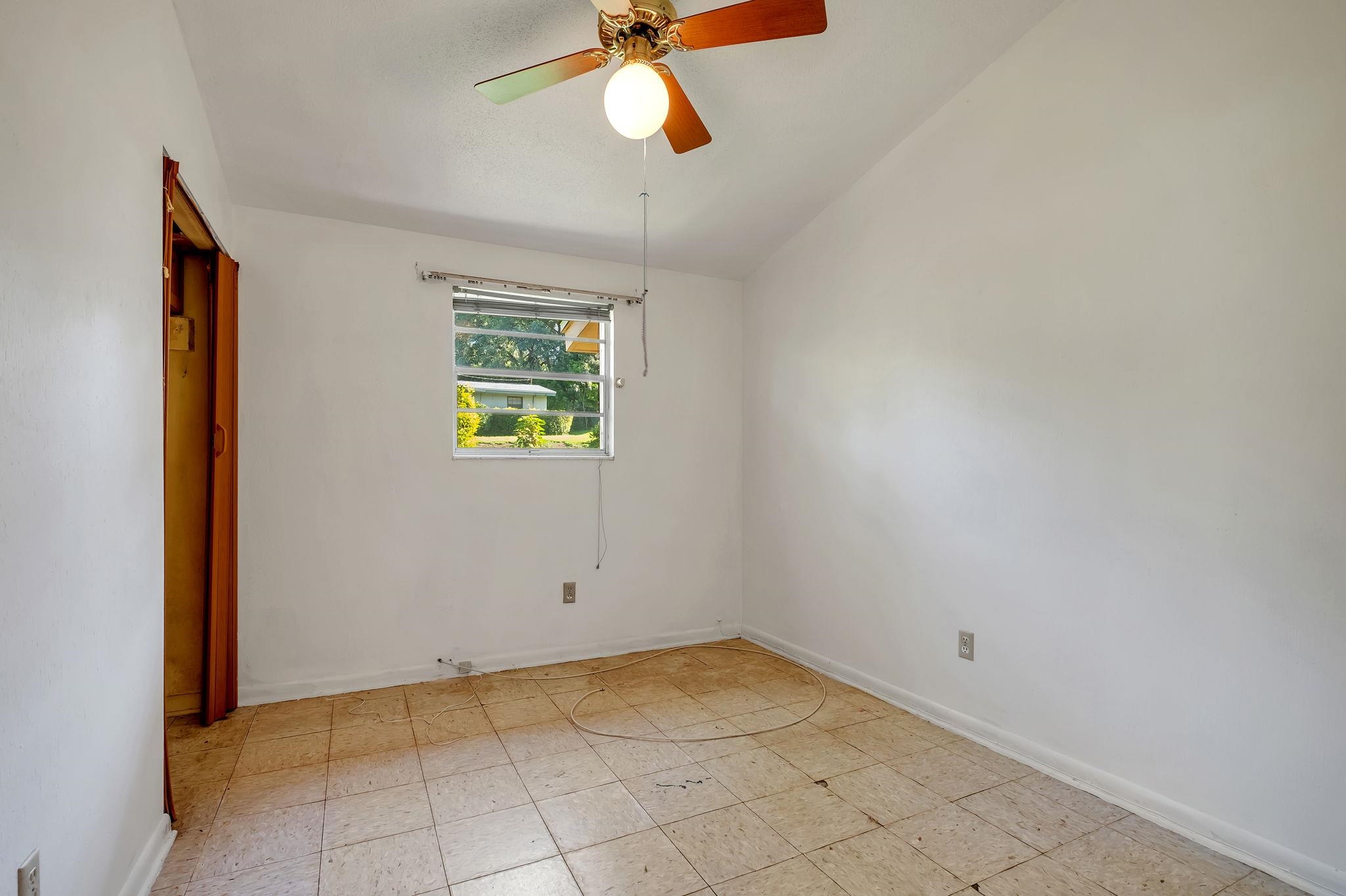 709 Gladiola Terrace