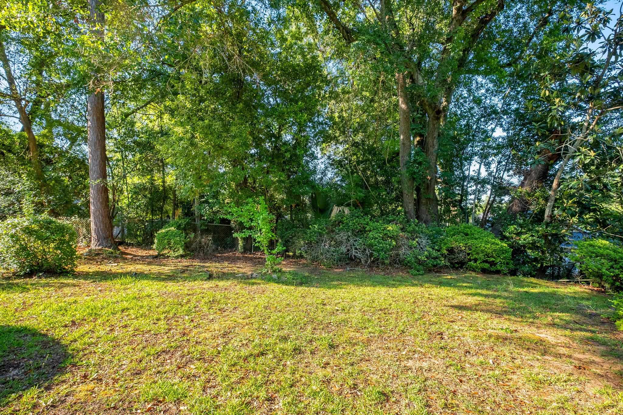 709 Gladiola Terrace