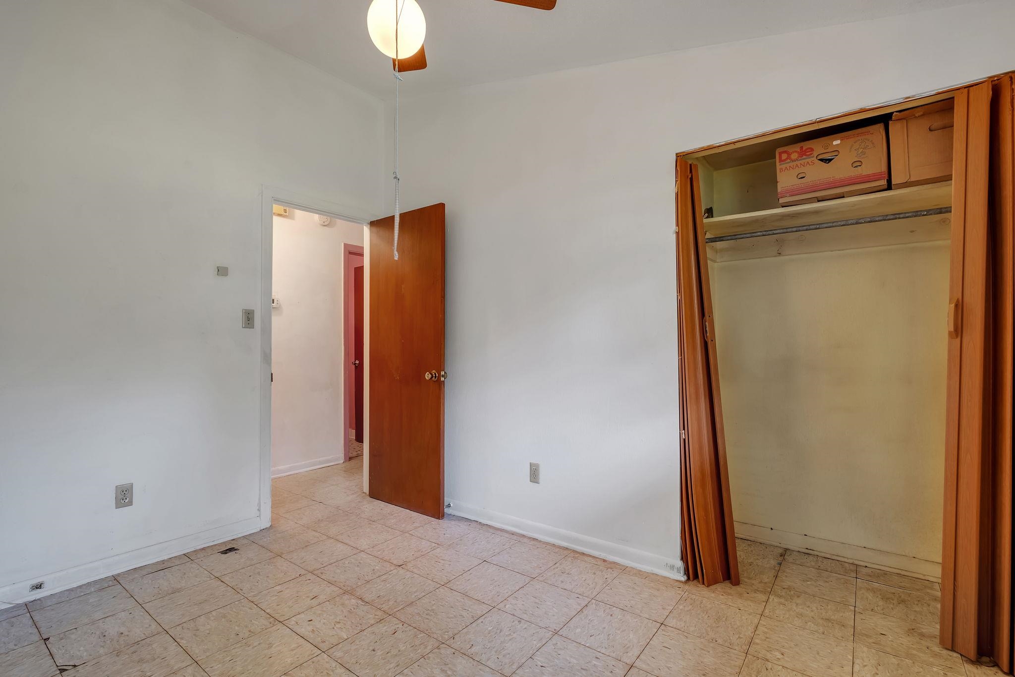 709 Gladiola Terrace
