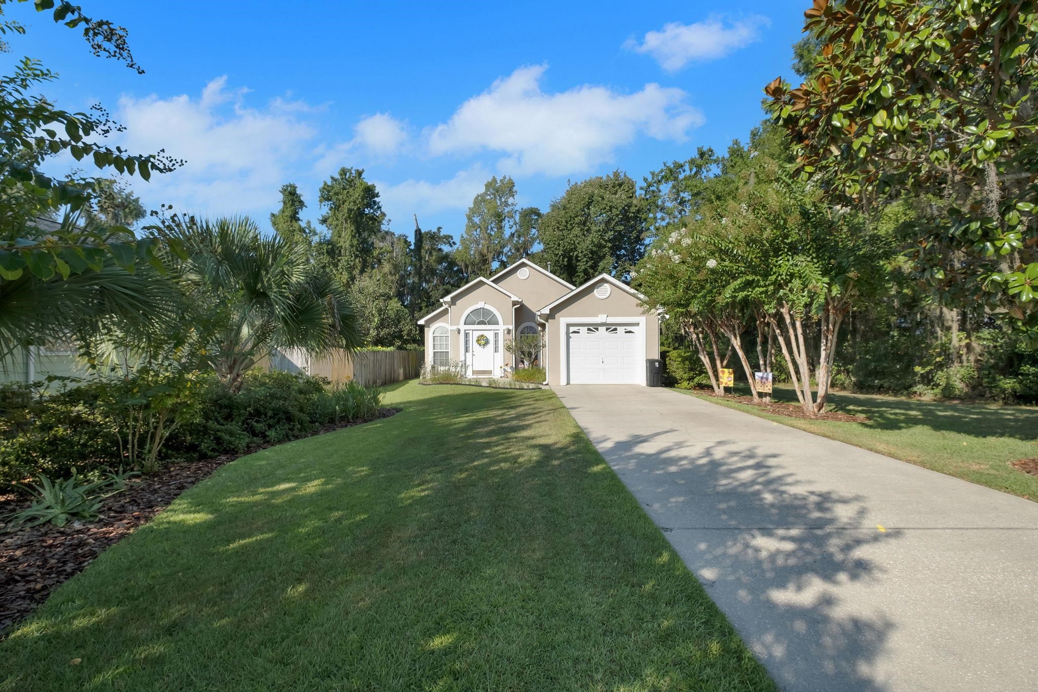 3274 SKYVIEW Drive