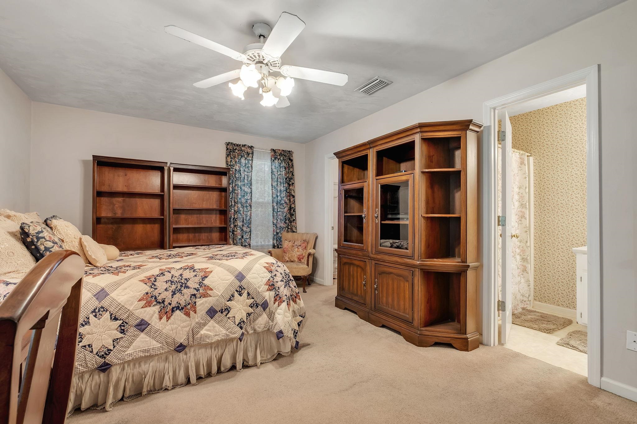3274 SKYVIEW Drive