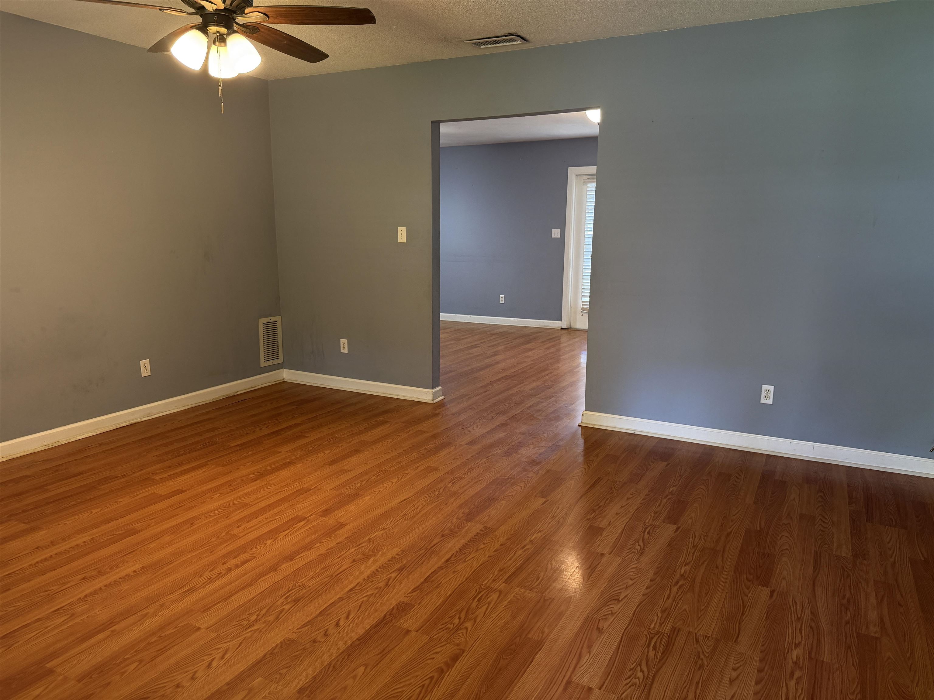 2605 Tupelo Terrace