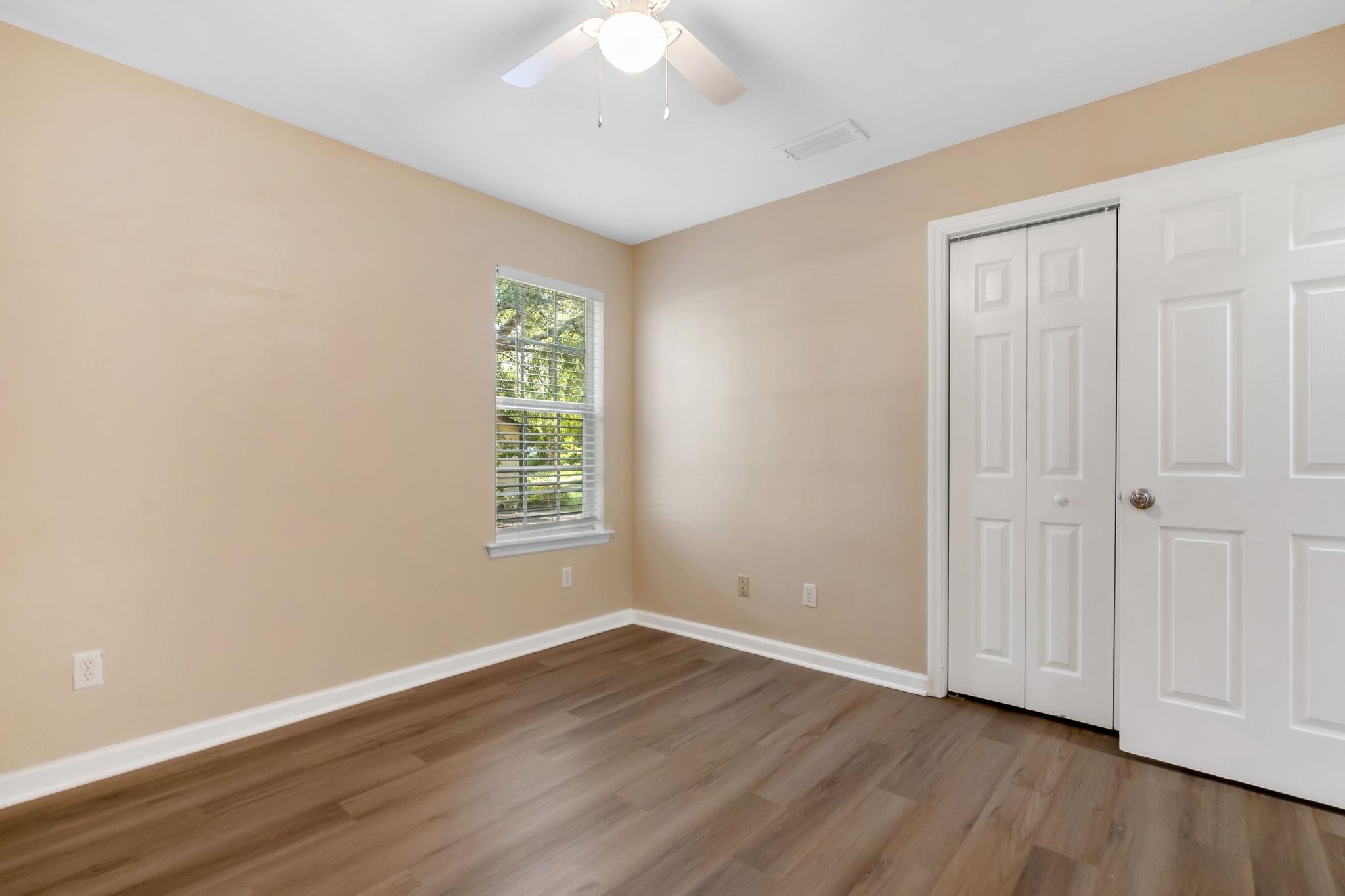 5863 NIGHTINGALE Loop Unit: A-B