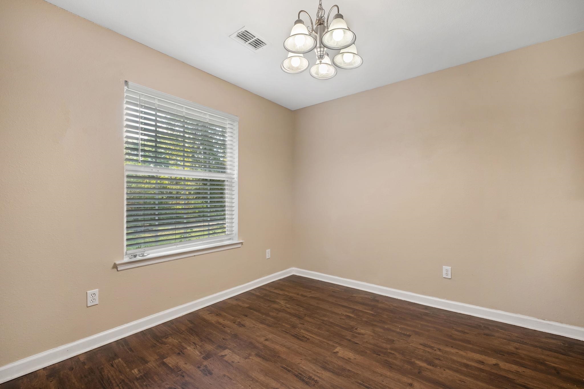 5863 NIGHTINGALE Loop Unit: A-B