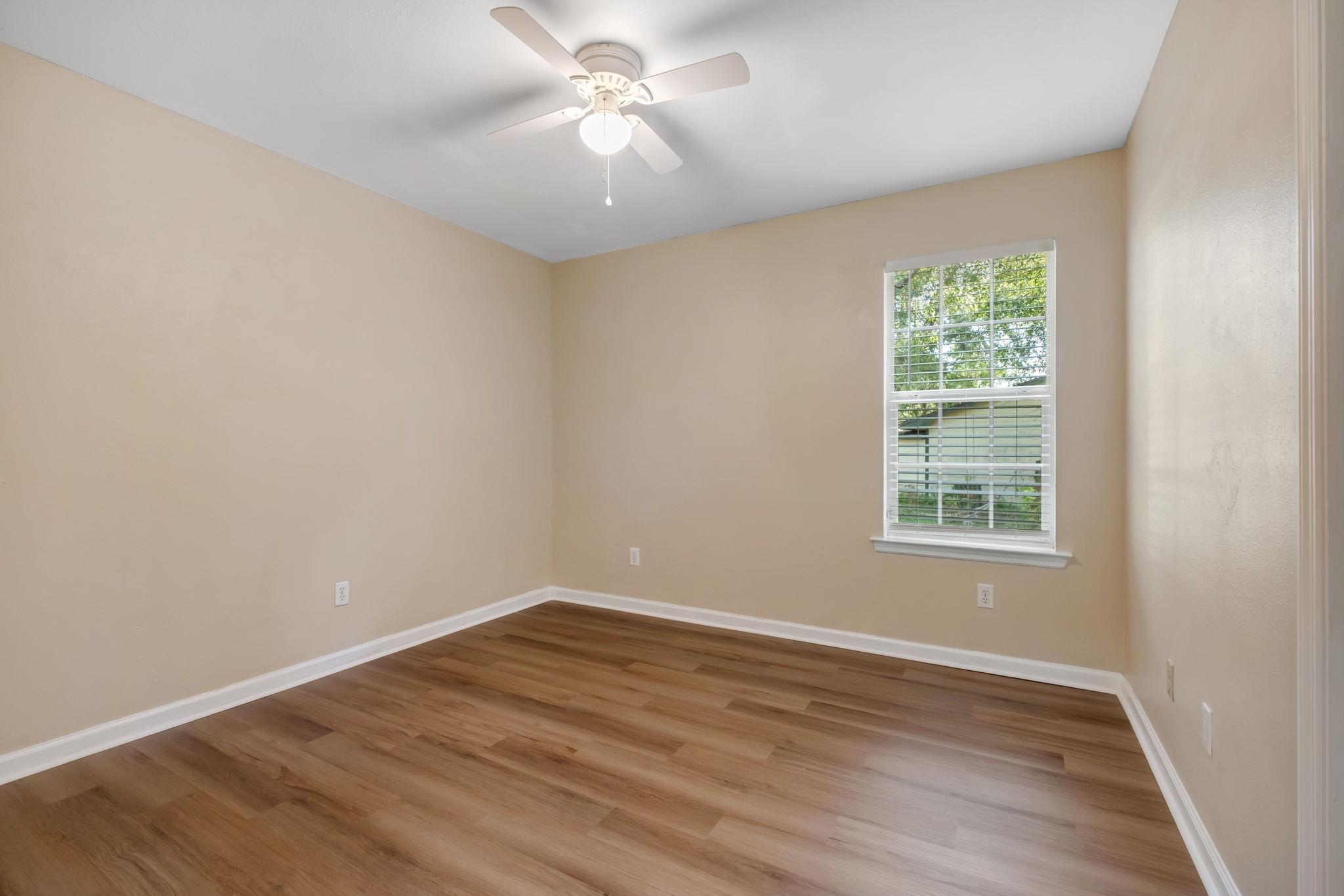 5863 NIGHTINGALE Loop Unit: A-B