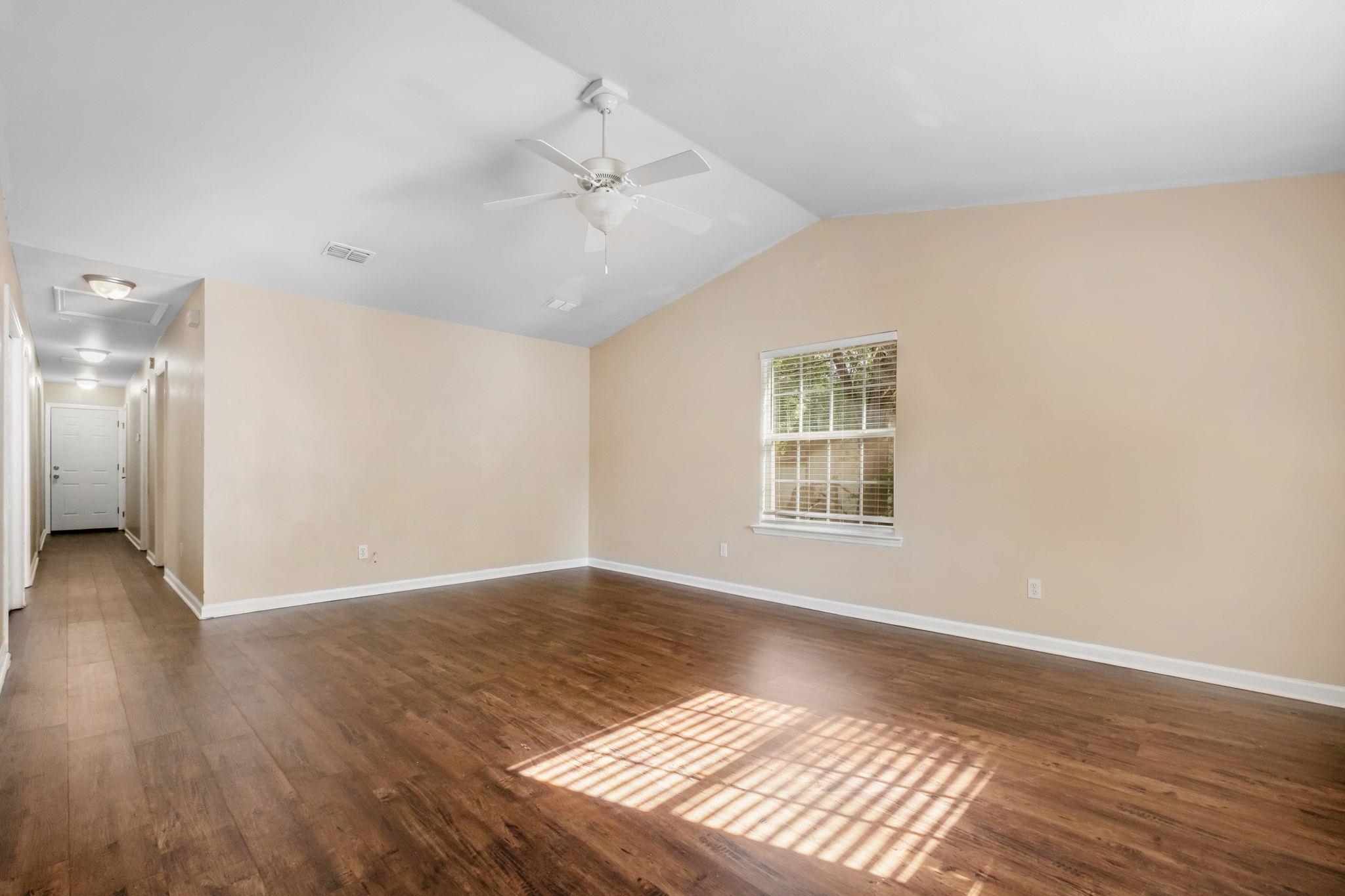5863 NIGHTINGALE Loop Unit: A-B