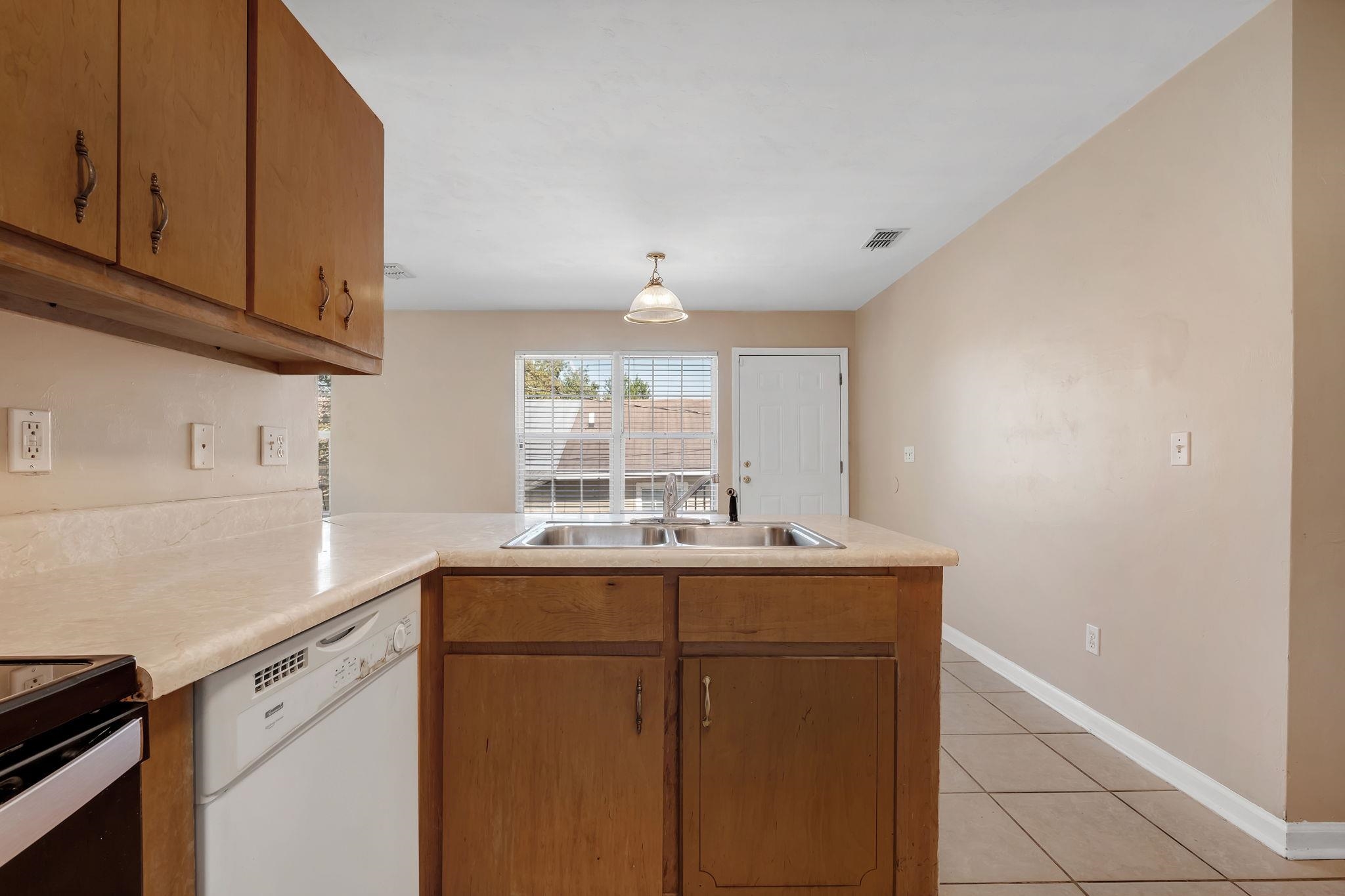 1223 Cleveland Street Unit: 1-2