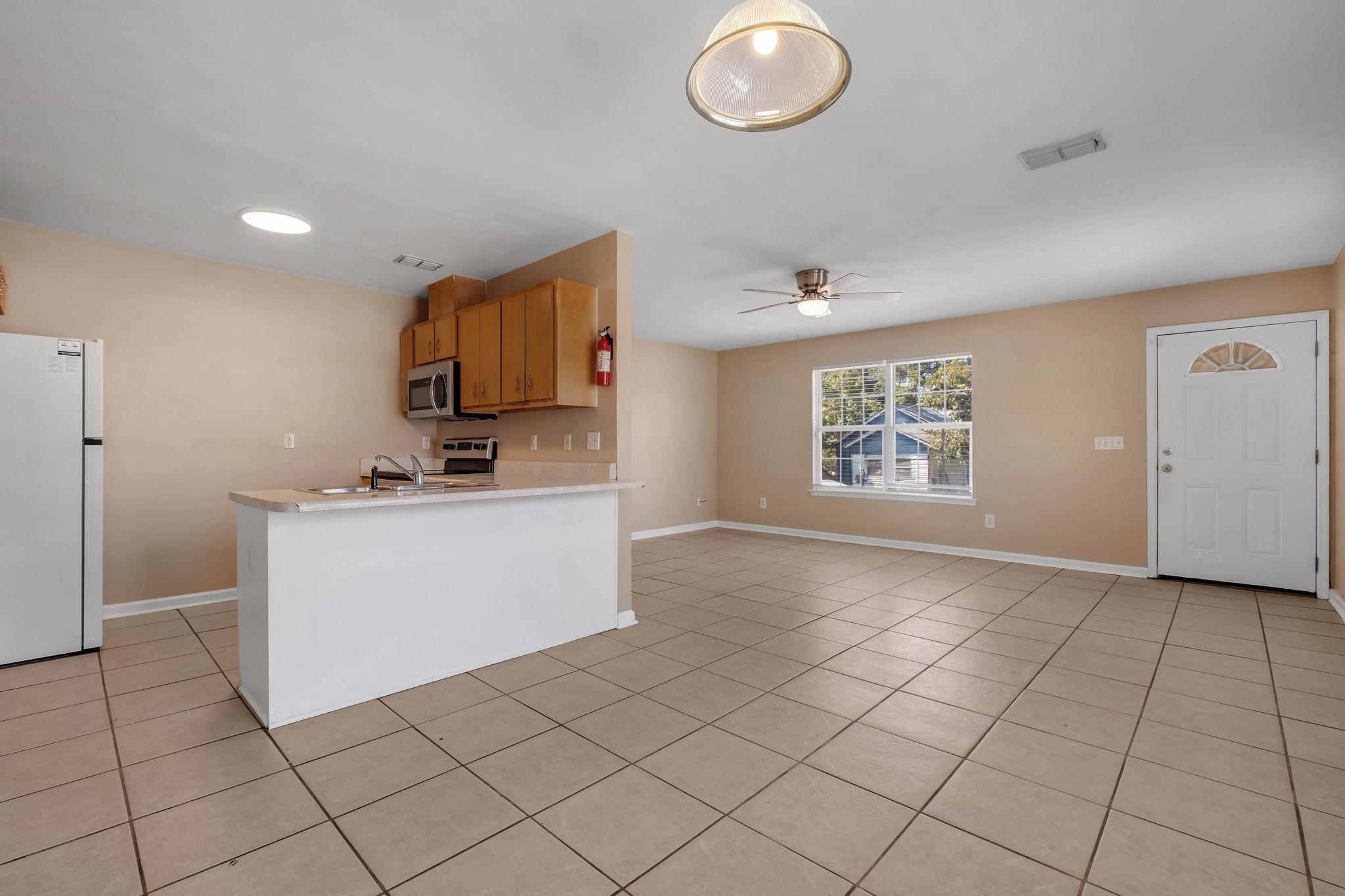 1223 Cleveland Street Unit: 1-2