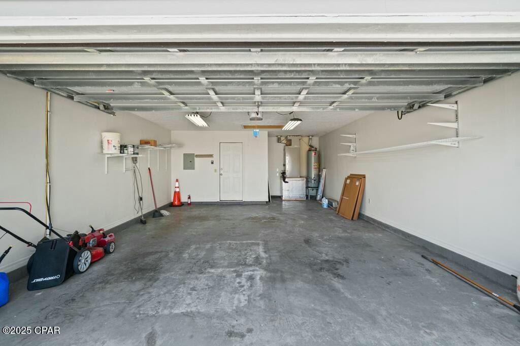 142 Heritage Cir